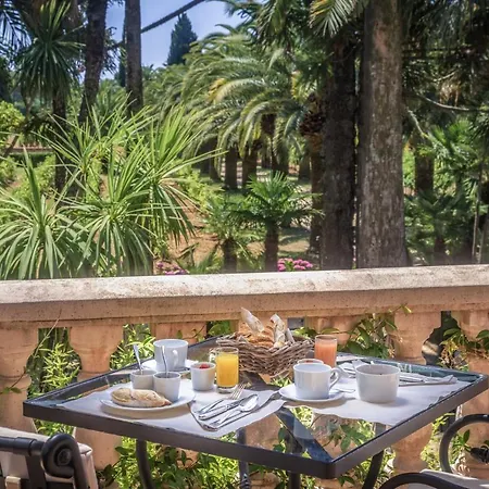 מלון Chateau De Valmer 5*