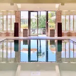 Chateau De Valmer 라크루아발메르