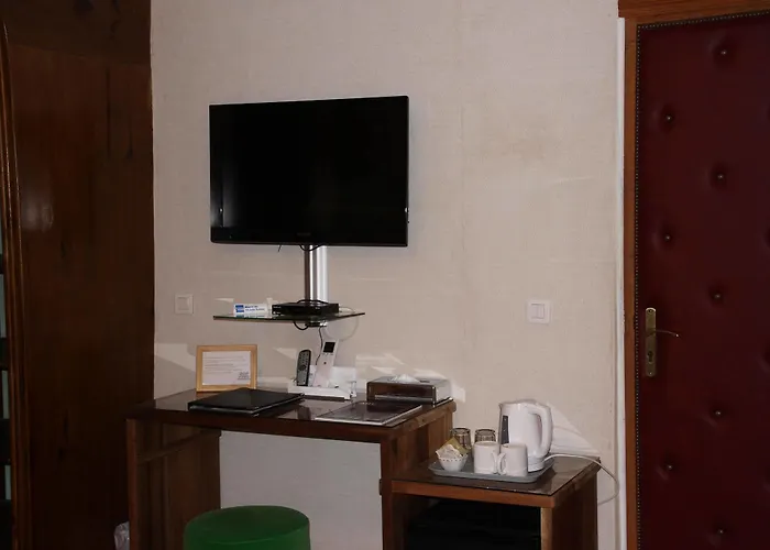 Hotell Chateau De Valmer